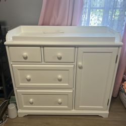Pottery Barn Madison Dresser w/ Changing Table