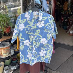 Man Shirt Cooke Street Honolulu Size Large 