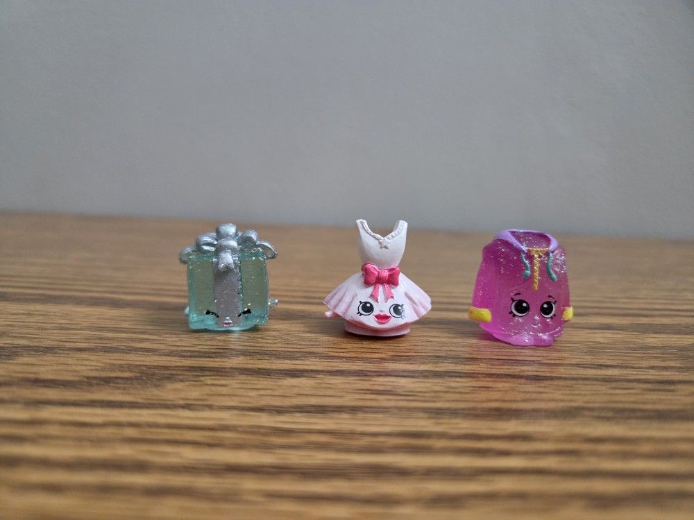 Shopkins Ultra Rares and special edition - season 1 and 2