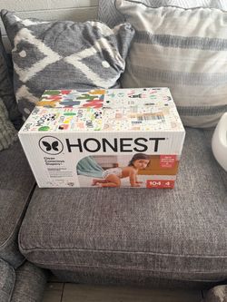 Diapers size 4