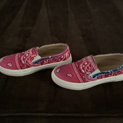 Cute Slip On Lady Shoes