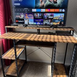 TV, DVD Player & Office Table Bundle