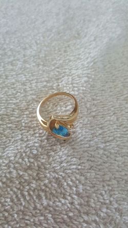 2.5 carat Natural untreated Aquamarine 14k gold
