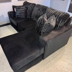 Black Couch , Delivery , Credit Check