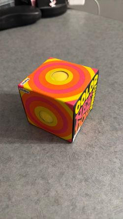 Color Changing Needoh