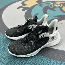 Curry Basketball Shoes