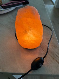 Himalayan Salt Lamp – 9” Tall