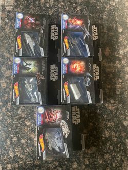 Star Wars Hot Wheels Starships – 5 Collectible Ships – New in Package