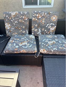 Outdoor seat cushions