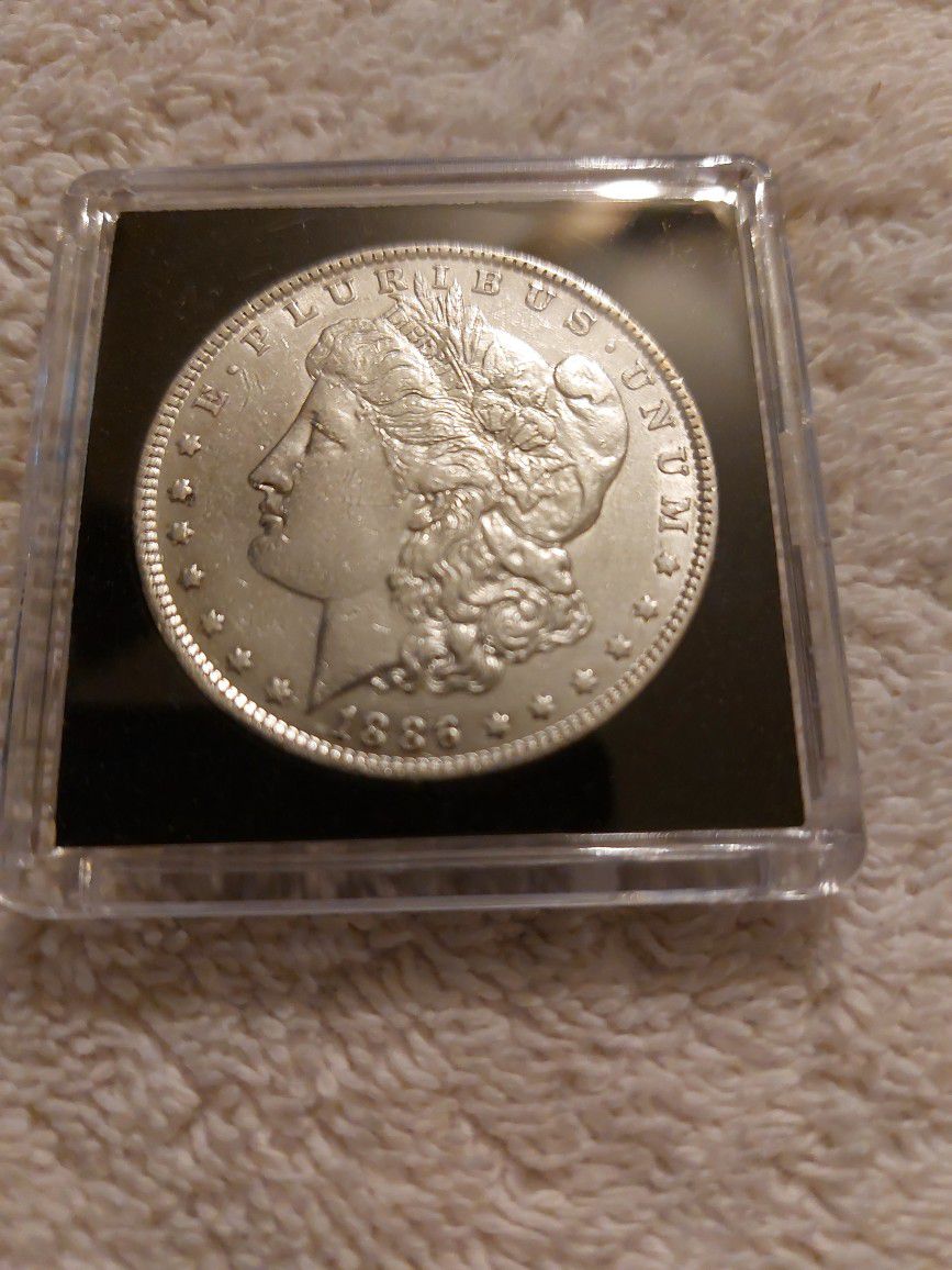 1886 Morgan Dollar 