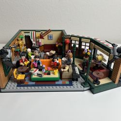 Lego Friends Central Perk