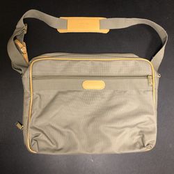 New London Fog laptop case