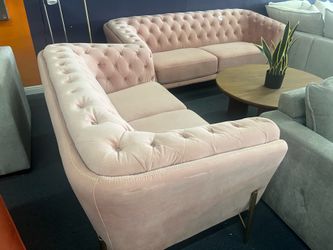 Two-piece velvet sofa set，$1280