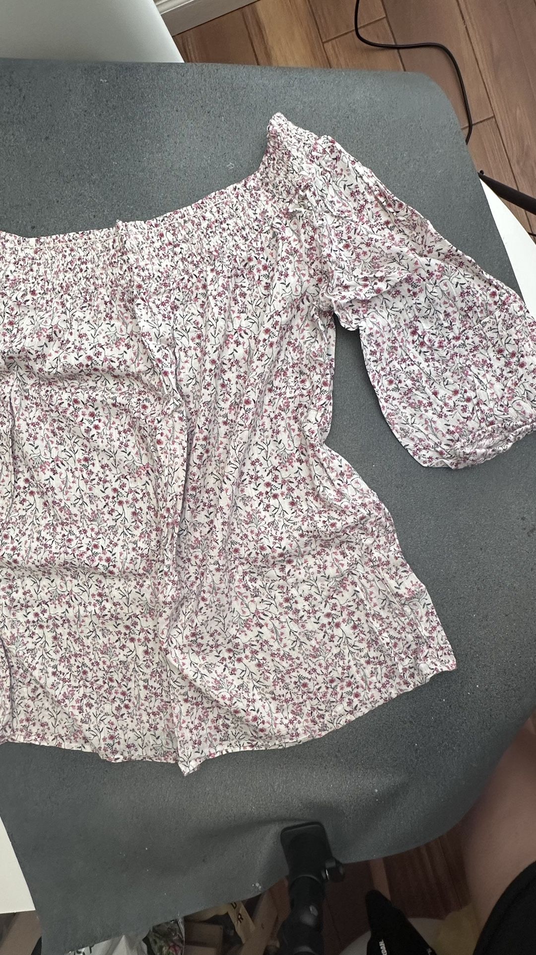 Floral Off-Shoulder Blouse