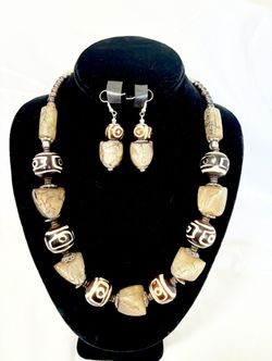 Himalayan Jewelry Necklace With Earring 