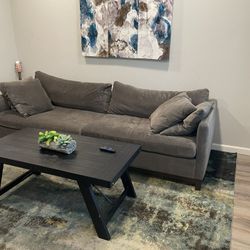 Large Beautiful Sofa DISCOUNTED!