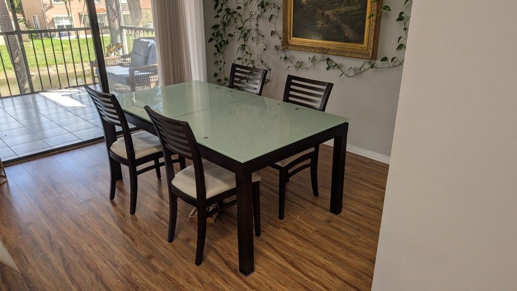 Glass Top Dining Room Table With 4 Chairs