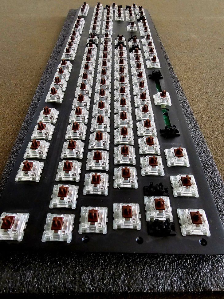 Cherry MX Brown Switches + Board - For Keyboard