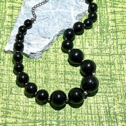 Very Vintage Black Beaded Necklace 