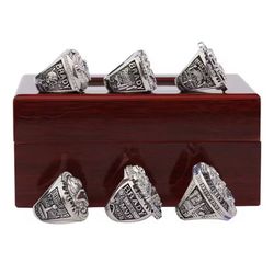 New England Patriots Championship Replica Rings Set With Wooden Box 
