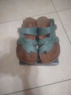 Cliffs by White Mountain Size 6/5 white Women Crawford footmen