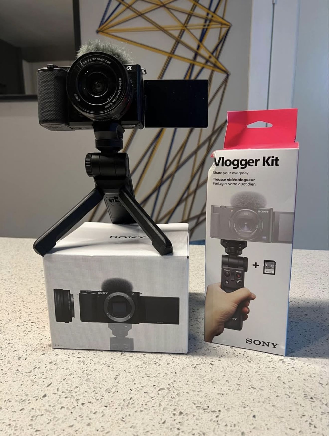 Sony SV E10 Vlogging Camera & Kit
