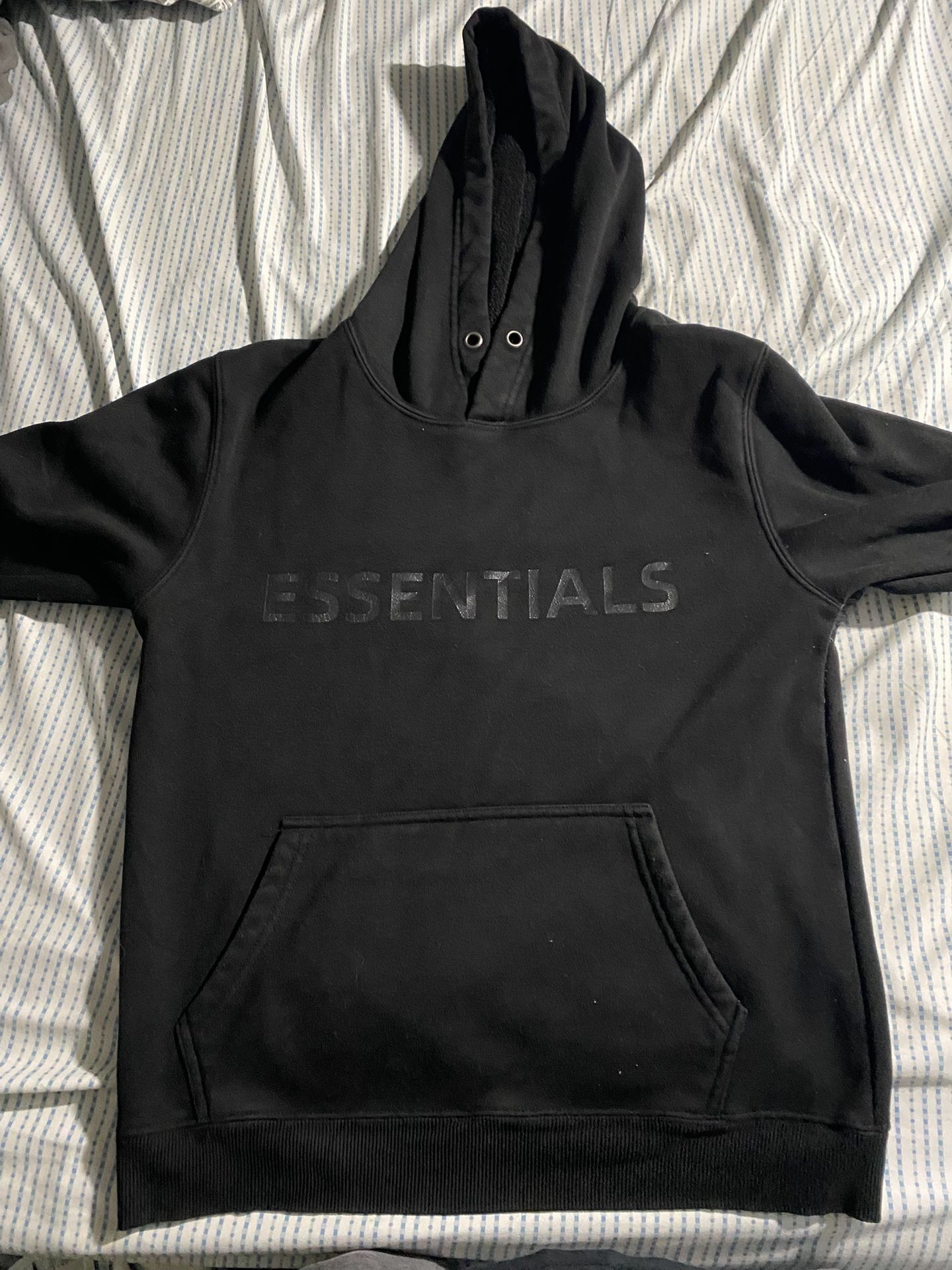 Essentials M Sweatshirt