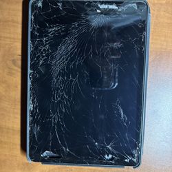 10.2-inch iPad Wi-Fi 64GB - Space Gray 