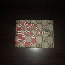 Gucci Wallet 