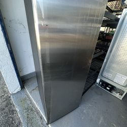 7 cu. ft. Convertible Upright Freezer/Refrigerator in Stainless Steel Garage Ready