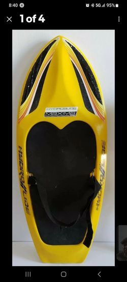 Knee waterboard paddle board mini kayak like, attach to boat, float board.