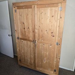 ☆☆IKEA Armoire☆☆ $50