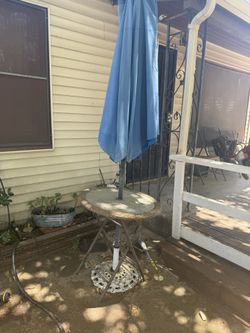 Bistro table
