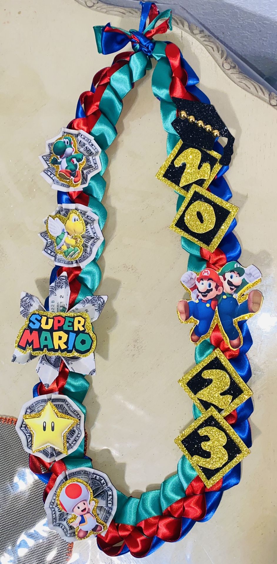 Custom Made Leis For graduation Collares Personalizados Para Las ...