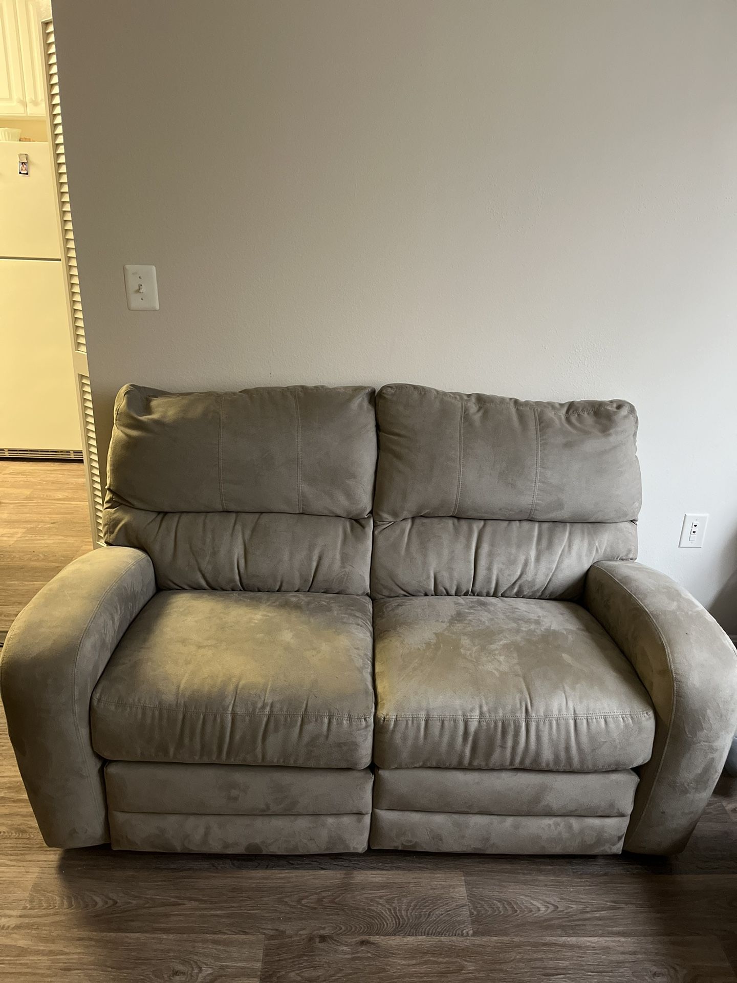 Reclining Couch Sofa & Love seat