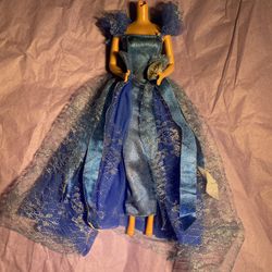 BARBIE BALL GOWN VINTAGE  1990s