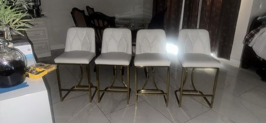 Kitchen chairs