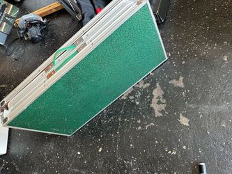 Table metal folding