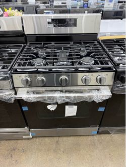 New open box LG Stainless steel 5 burner range stove