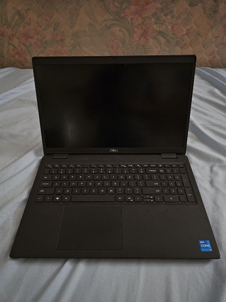 Dell Lattitude 3520 - Laptop
