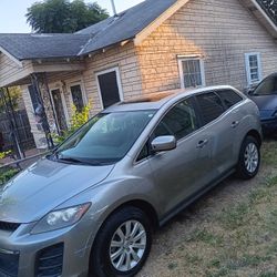 Mazda3  Y Mazda 7  2010