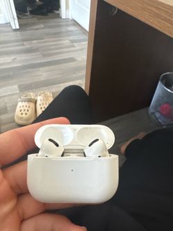 Airpords pros first gen