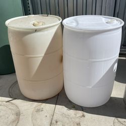 55 Gallon Water Storage Drums