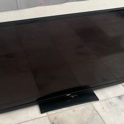 40” RCA LED TV - Great Picture (No Mount Brackets) MOVING SALE