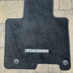 Brand New Hyundai Tucson Factory Floor Mats