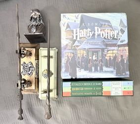 Bundle w/Harry Potter Special Edition Complete Series, Wands, & More