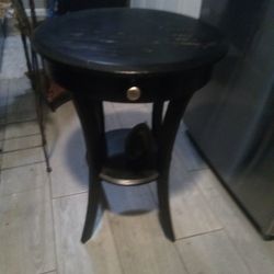 Black Corner Table