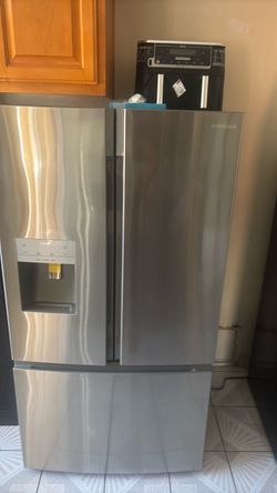 Refrigerator
