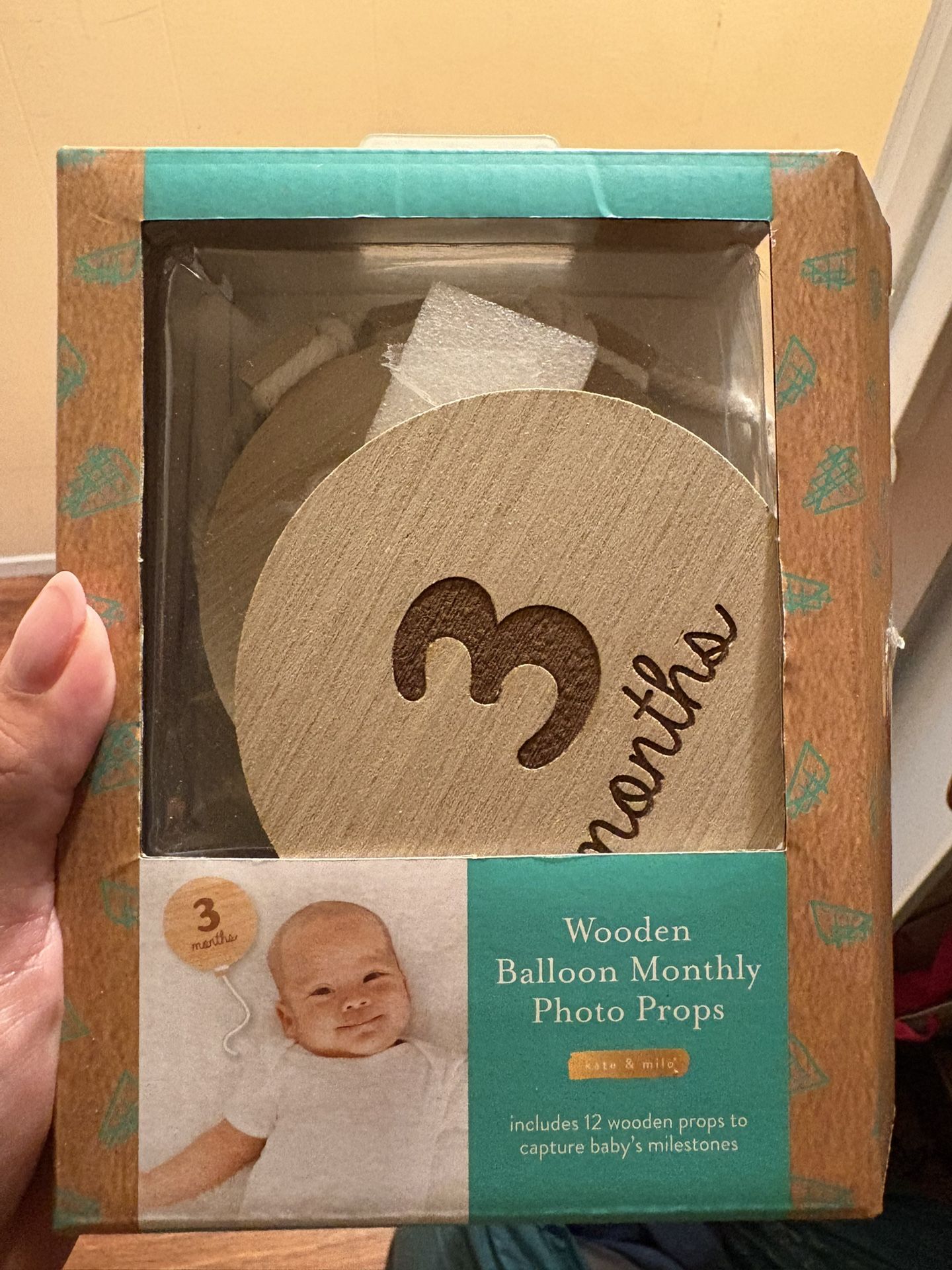 wooden monthly photo prop