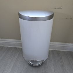 Simplehuman 10L Trash Bin